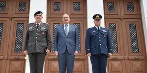 Ο Νίκος Δένδιας επισκέφτηκε την σχολή Εθνικής Άμυνας