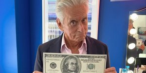 Ο θρυλικός ηθοποιός Μάικλ Ντάγκλας