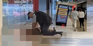 Επίθεση με μαχαίρι σε εμπορικό κέντρο στο Σίδνεϊ