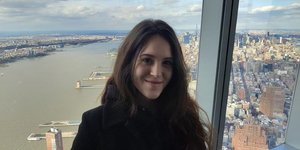 Η Ελληνίδα που μίλησε στη γαλλική Βουλή 