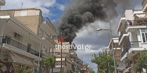 Φωτιά σε πολυκατοικία στη Θεσσαλονίκη 