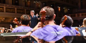 γραμμενος διευθυνει 