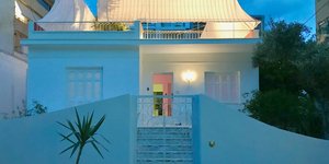 Μονοκατοικία ομπρέλα φουτουριστική ταράτσα