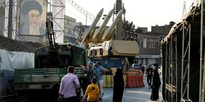 Πύραυλοι και οπλικά συστήματα του Ιράν