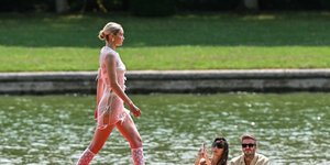 Αυτό το μοντέρνο αξεσουάρ θα απογειώσει κάθε καλοκαιρινό ντύσιμο με λιγότερο από 20 ευρώ