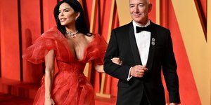 Τζεφ Μπέζος και Λόρεν Σάντσεζ στο πάρτι του Vanity Fair