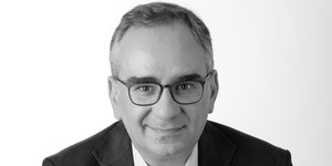 Βασίλης Κοντοζαμάνης