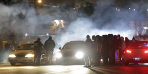 Κόντρες στο δρόμο - φωτογραφία αρχείου