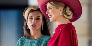 Η ειδική κόμμωση της βασίλισσας Λετίθια στην Ολλανδία που τράβηξε τα βλέμματα