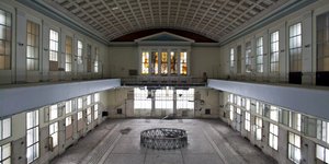  Παλιό Χρηματιστήριο 