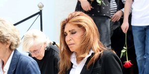 H Μιμή Ντενίση 