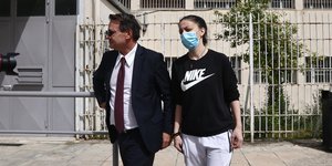 Αποφυλακίστηκε η μητέρα της 12χρονης