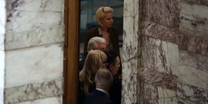 Η Κατερίνα Μονογυιού ήταν παρούσα στο περιστατικό ξυλοδαρμού στη Βουλή