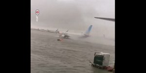 Απίστευτες εικόνες στο αεροδρόμιο και δρόμους του Ντουμπάι από τις πλημμύρες / Φωτογραφίες: AP Photo / social media 