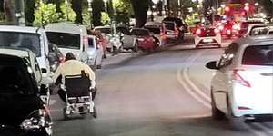 Παρκαρισμένα αυτοκίνητα