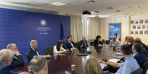 Σύσκεψη υπό τον Πιερρακάκη για την επαγγελματική κατάρτιση