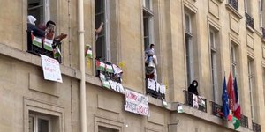 Φοιτητές ξεκίνησαν κατάληψη στο Science Po στο Παρίσι για τη Γάζα