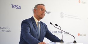O Χρήστος Σταϊκούρας