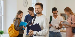 Φοιτητές σε αίθουσα