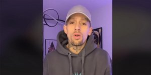 «Τι πρέπει να κάνω για να με αφήσετε ήσυχο;» – Ο Τάσος Ξιαρχό δέχεται αρνητικά σχόλια 3 χρόνια μετά το χλευαστικό βίντεο