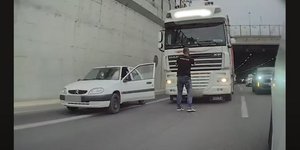 Τρακάρισμα στην Αττική Οδό