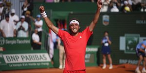 Ο Στέφανος Τσιτσιπάς στο Μόντε Κάρλο