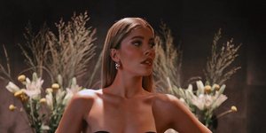 H Victoria Swarovski