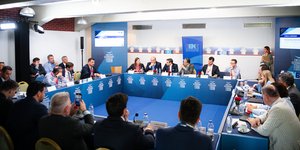 Από τη roundtable συζήτηση της ΕΕΝΕ για την προαγωγή της ελληνικής επιχειρηματικότητας