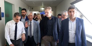 Από την επίσκεψη του Λευτέρη Αυγενάκη και του Άκη Σκέρτσου στο ΠΑΓΝΗ
