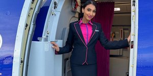 Η αεροσυνοδός της Wizz Air, Ράνια
