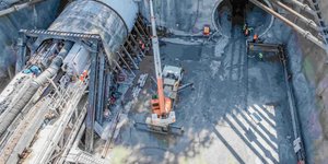 Ρουμανικά ΜΜΕ: Θερμή υποδοχή του 2ου TBM της Άκτωρ σε στρατηγικής σημασίας διευρωπαϊκό σιδηροδρομικό άξονα