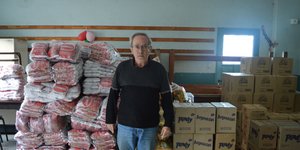 αντρας κουτια με σπορους 