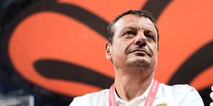 Ο προπονητής του Παναθηναϊκού, Εργκίν Αταμάν