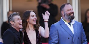 Γιώργος Λάνθιμος, Εμμα Στόουν, Γουίλεμ Νταφόε στις Κάννες