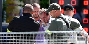 Ο λογοτέχνης Τσιντούλα που συνελήφθη ως δράστης της απόπειρας δολοφονίας κατά του Σλοβάκου πρωθυπουργού 