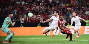 Το γκολ του Ελ Κααμπί που χάρισε τον Ολυμπιακό το Conference League