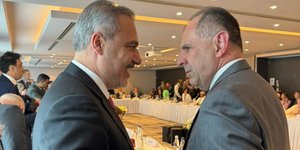 Τετ α τετ Γεραπετρίτη-Φιντάν