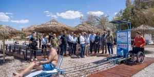 Γλυφάδα: Ράμπα προσβασιμότητας στην παραλία για άτομα με αναπηρία