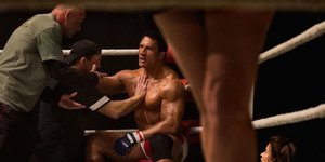  αγνώριστος ο Ντουέιν Τζόνσον