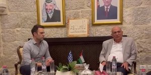 Ο Στέφανος Κασσελάκης συναντήθηκε με τον υπουργό Τουρισμού της Παλαιστίνης