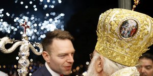 Ο Στέφανος Κασσελάκης με τον Μητροπολίτη Κέρκυρας