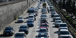 Κίνηση οχημάτων στον Κηφισό 