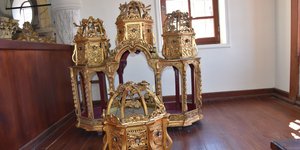 Ο επιτάφιος του Αιβαλιώτη Ταξιάρχη