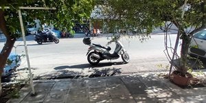 Μηχανάκι στάθμευση