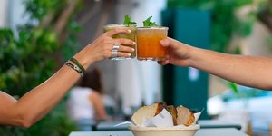 Στο Line Bar θα απολαύσετε μοναδικά κοκτέιλς