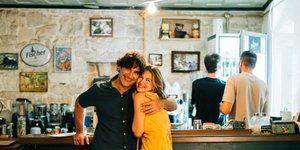  Η νέα ανάρτηση του Netflix για το Maestro 