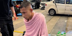 Ο Φαϊζάλ Χαλίμ μετά την επίθεση με καυστικό υγρό