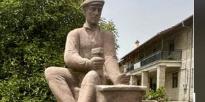 Το μνημείο του ζουπανιώτη μάστορα