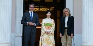 Ο Κυριάκος Μητσοτάκης, η πριγκίπισσα Κάκο και η σύζυγος του πρωθυπουργού Μαρέβα