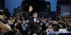 Ο Κυριάκος Μητσοτάκης σε ανοικτή συγκέντρωση στην Κατερίνη